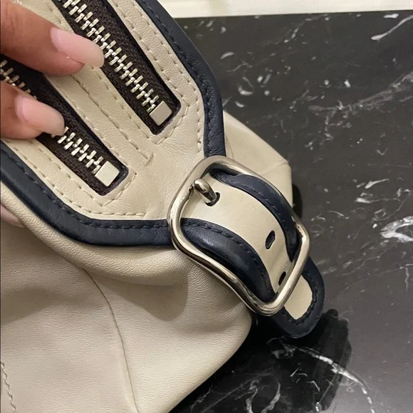 Coach Signature Canvas & Leather Satchel – Red/Pink Interior – Style No. 13382 - Picture 5 of 13